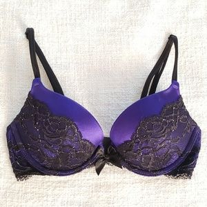 VS violet and black lace push up bra